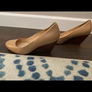 Cole Hana Nude Wedges